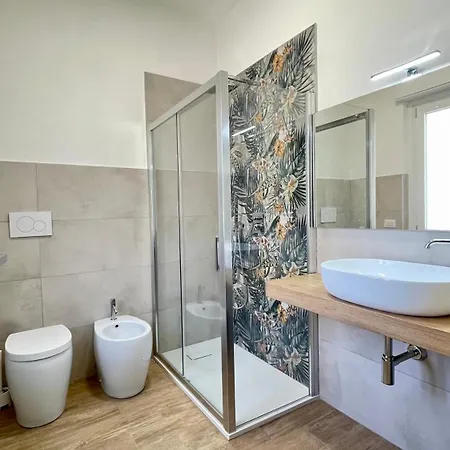 Lu R&a A 800 Metri Dal Centro Storico Apartmán